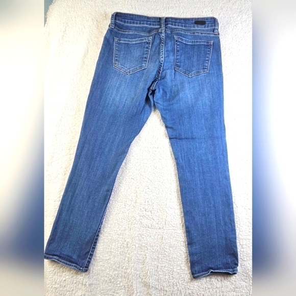 -Kut From The Kloth Catherine Boyfriend  Size 4 Dark Wash Denim - Picture 2 of 6